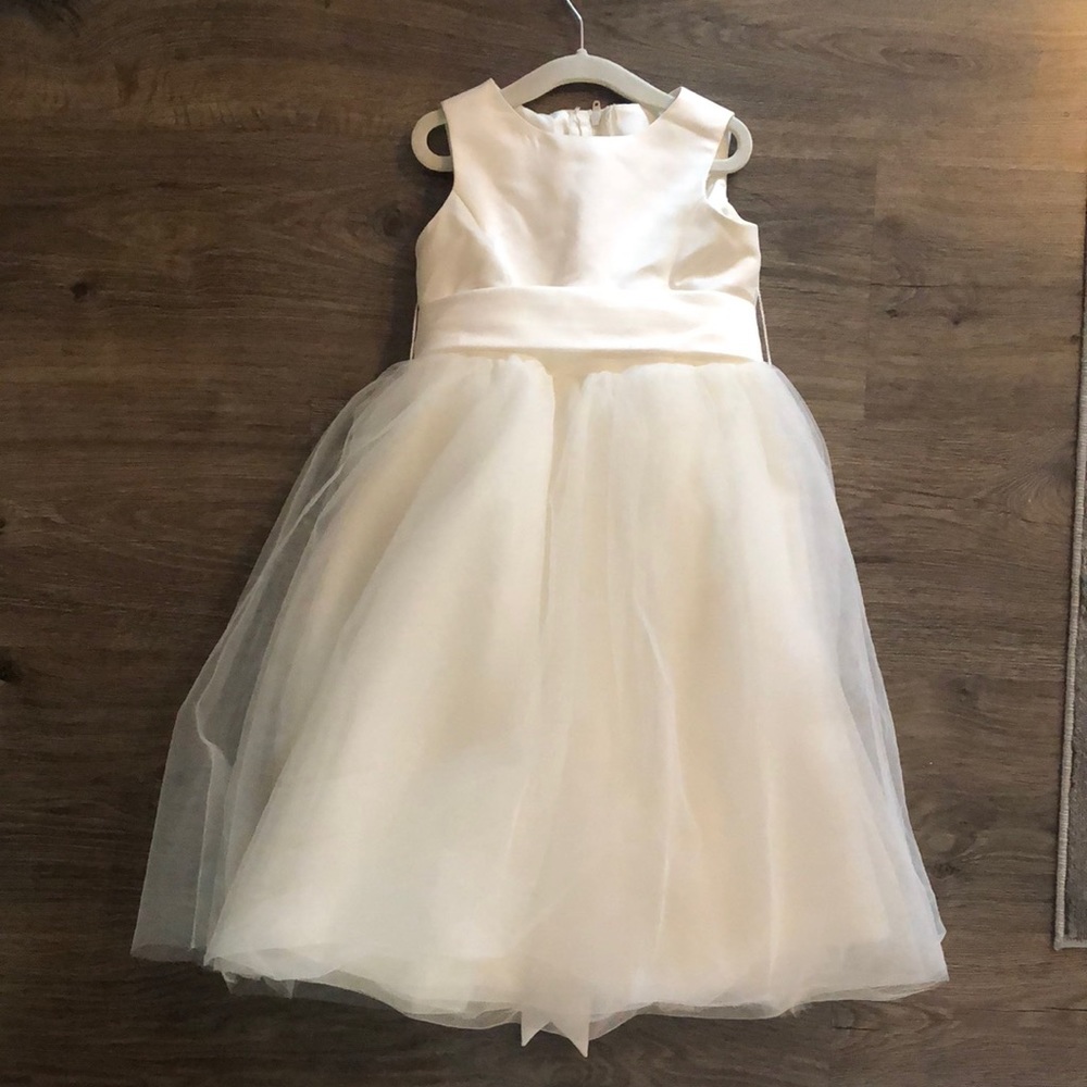 David’s Bridal Flower Girl Dress